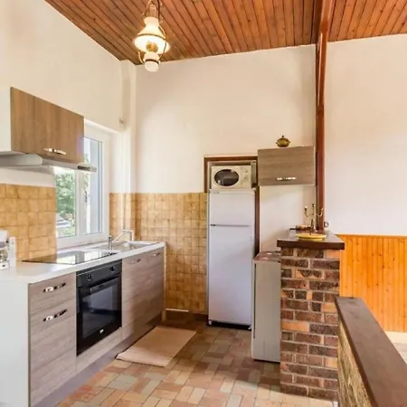 House Myriam سانت-بريفين-لي-بان